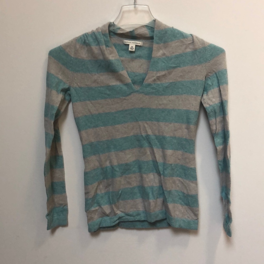 Banana republic sweater